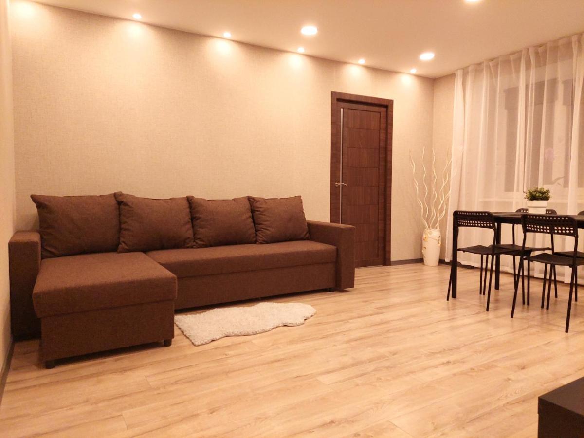 M14 Apartment Гулбене Экстерьер фото