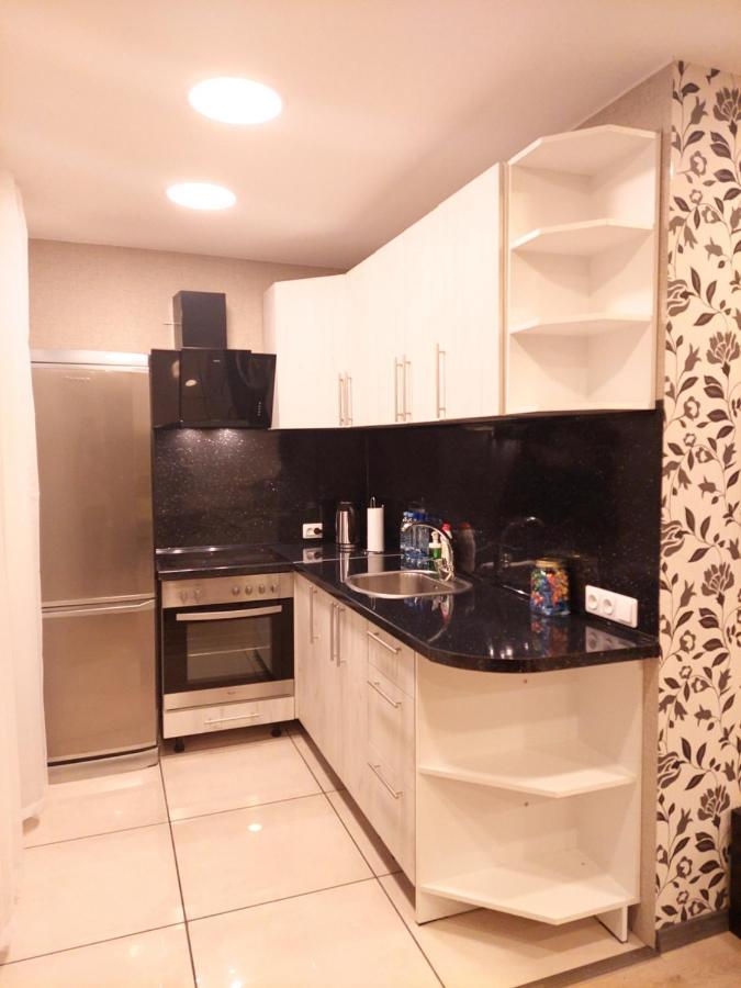 M14 Apartment Гулбене Экстерьер фото